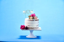 Lade das Bild in den Galerie-Viewer, Heart gold Goldstück white Wondercandle® classic