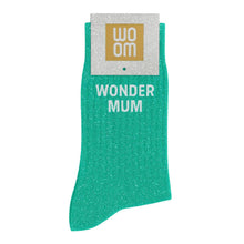 Lade das Bild in den Galerie-Viewer, Glitzersocken „Wonder Mum“