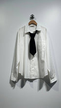 Lade das Bild in den Galerie-Viewer, Oversize-Baumwollhemd &amp; Krawatte
