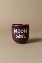 Lade das Bild in den Galerie-Viewer, Becher "MOON GIRL"
