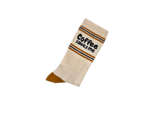 Lade das Bild in den Galerie-Viewer, Tennissocken COFFEE SAVES ME
