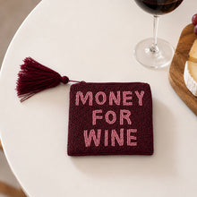 Lade das Bild in den Galerie-Viewer, „MONEY FOR WINE“ – Kleines Etui mit Glasperlen
