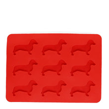 Lade das Bild in den Galerie-Viewer, Dackel Silikoneiswürfelform
