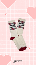 Lade das Bild in den Galerie-Viewer, Tennissocken WINE LOVER
