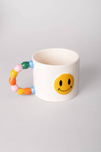 Lade das Bild in den Galerie-Viewer, Becher mit Smiley
